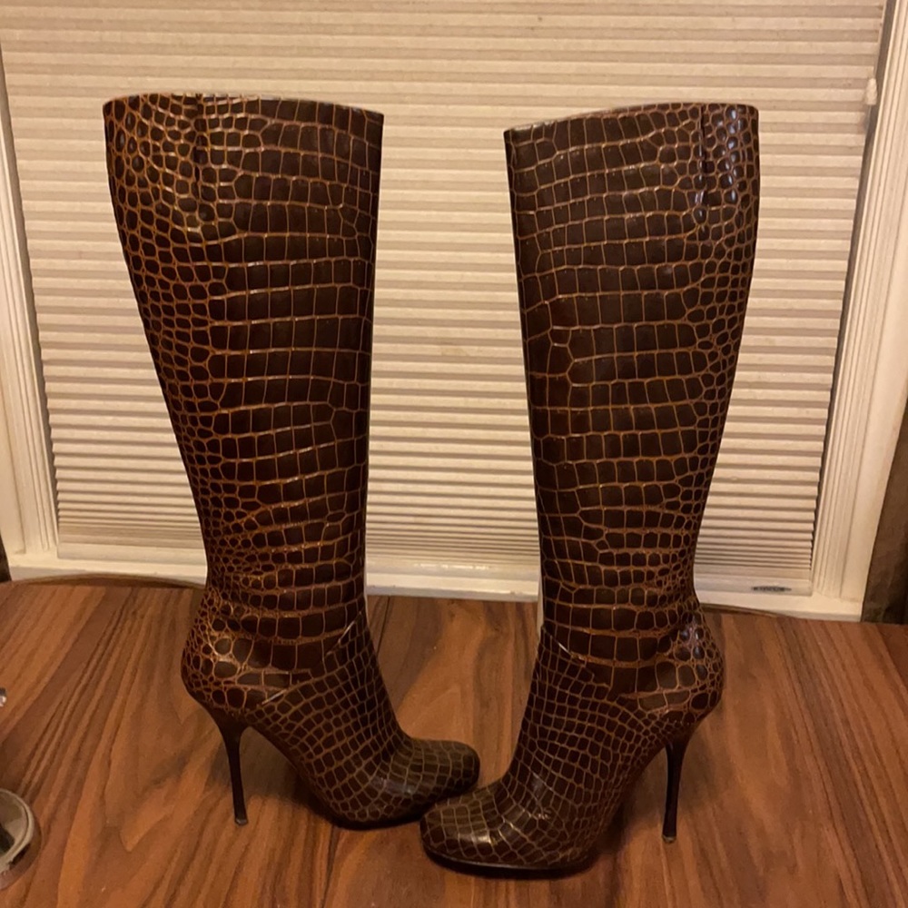 Giuseppe Zanotti made in Italy boots.